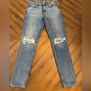 American Eagle 90s Skinny size 4 R